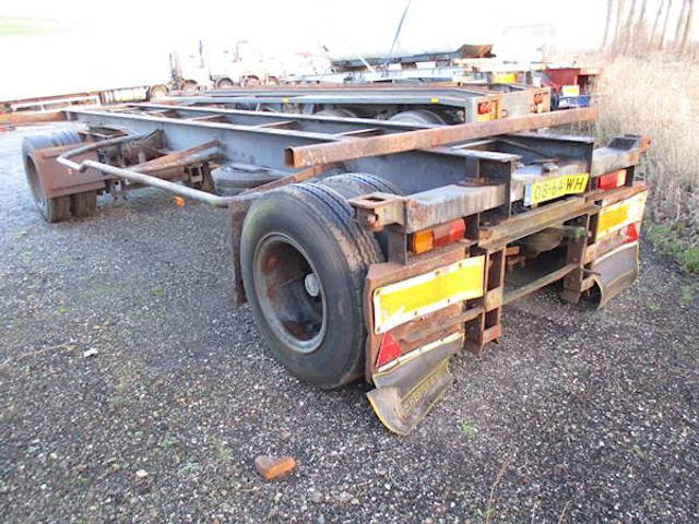 DRACO D.A.C. 2000 - Naczepa kontenerowiec/ System wymienny: zdjęcie 2 DRACO D.A.C. 2000 - Naczepa kontenerowiec/ System wymienny: zdjęcie 2