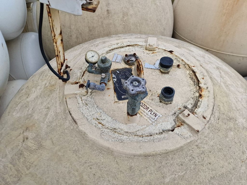 LPG / GAS GASTANK 3500 LITER - Zbiornik paliwa: zdjęcie 4 LPG / GAS GASTANK 3500 LITER - Zbiornik paliwa: zdjęcie 4