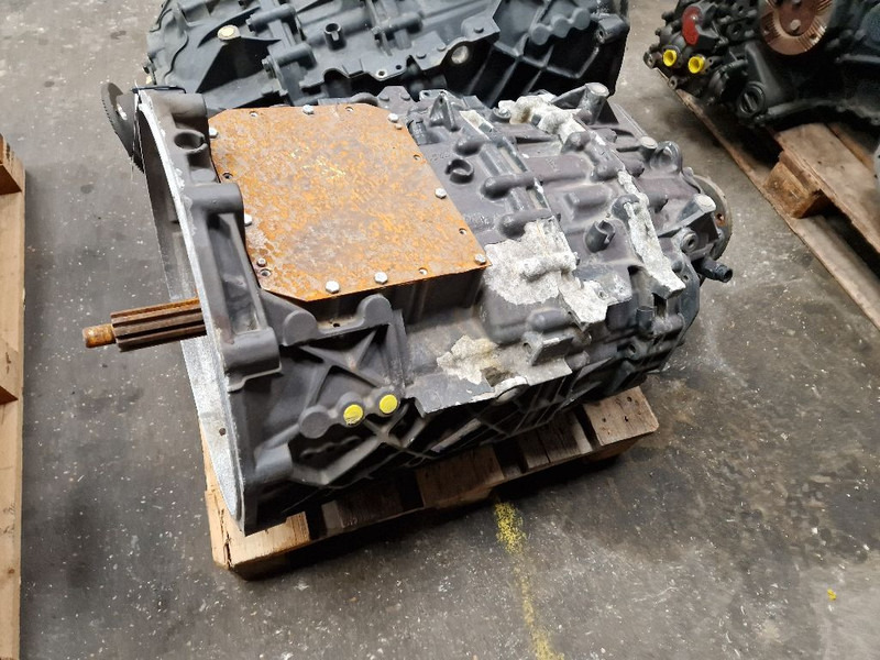 ZF ASTRONIC 12AS2330 TD - Skrzynia biegów: zdjęcie 1 ZF ASTRONIC 12AS2330 TD - Skrzynia biegów: zdjęcie 1
