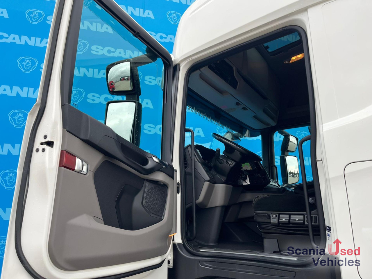 SCANIA S 500 A4x2NB DIFF-L RETARDER P-AIRCO FULL AIR ACC - Ciągnik siodłowy: zdjęcie 2 SCANIA S 500 A4x2NB DIFF-L RETARDER P-AIRCO FULL AIR ACC - Ciągnik siodłowy: zdjęcie 2