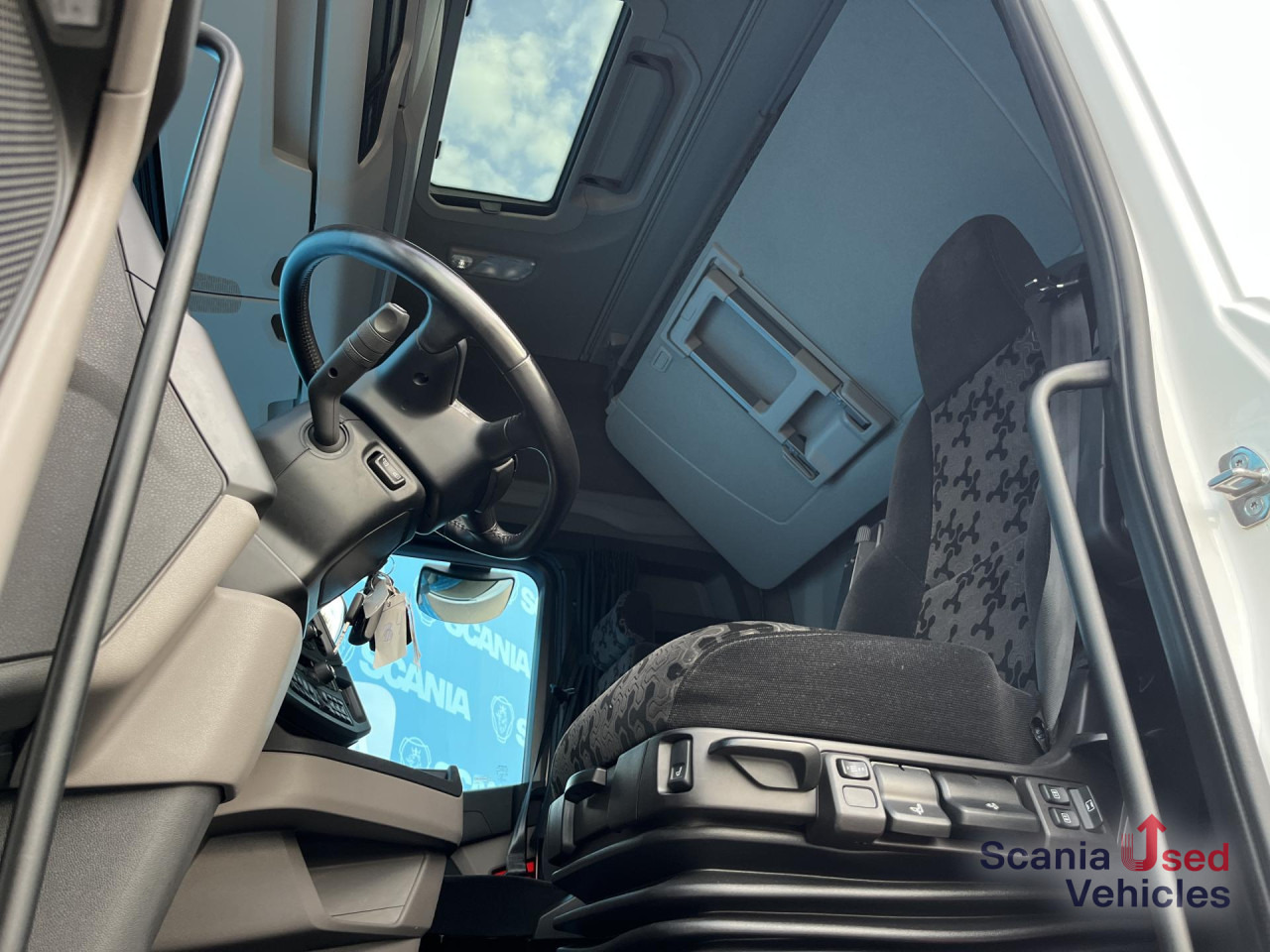 SCANIA S 500 A4x2NB RETARDER FULL AIR P-AIRCO 8T PTO ACC - Ciągnik siodłowy: zdjęcie 4 SCANIA S 500 A4x2NB RETARDER FULL AIR P-AIRCO 8T PTO ACC - Ciągnik siodłowy: zdjęcie 4