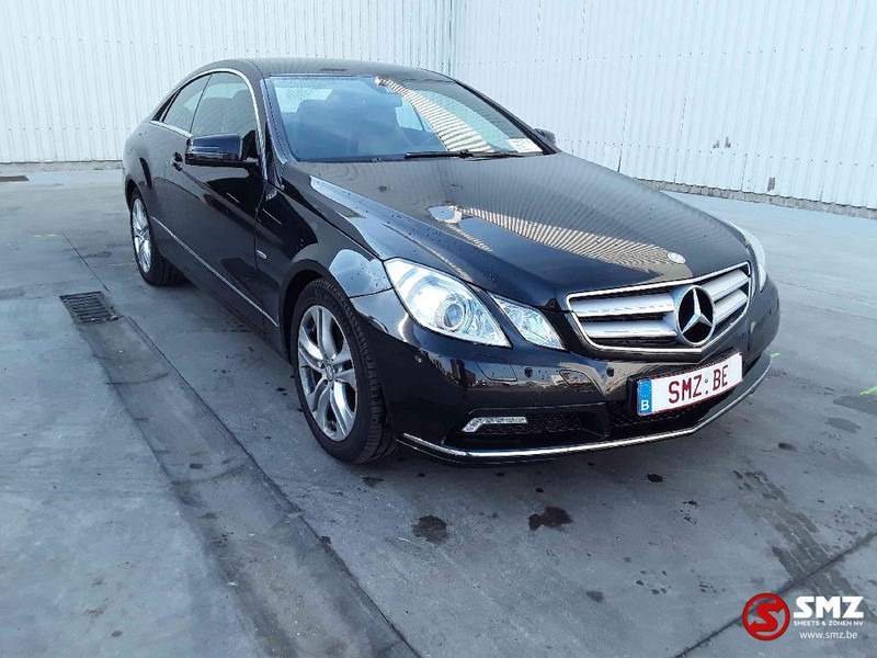 Mercedes-Benz E-Klasse 250 CDI 60000 km automatic/parktronic ("12) no reg - Samochód osobowy: zdjęcie 1 Mercedes-Benz E-Klasse 250 CDI 60000 km automatic/parktronic ("12) no reg - Samochód osobowy: zdjęcie 1