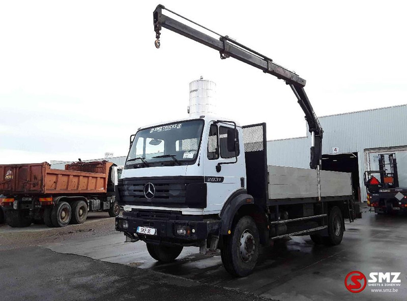 Mercedes-Benz SK 2031 lames manual - Samochód ciężarowy skrzyniowy/ Platforma, Samochod ciężarowy z HDS: zdjęcie 3 Mercedes-Benz SK 2031 lames manual - Samochód ciężarowy skrzyniowy/ Platforma, Samochod ciężarowy z HDS: zdjęcie 3