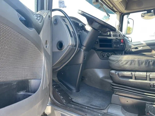 DAF XF 440 FT Euro6 Low Deck - Ciągnik siodłowy: zdjęcie 4 DAF XF 440 FT Euro6 Low Deck - Ciągnik siodłowy: zdjęcie 4