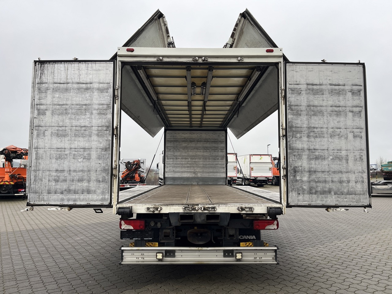 Ciężarówka do transportu napojów Scania R 450 6x2 Geränke Lenkachse Retarder: zdjęcie 10 Ciężarówka do transportu napojów Scania R 450 6x2 Geränke Lenkachse Retarder: zdjęcie 10