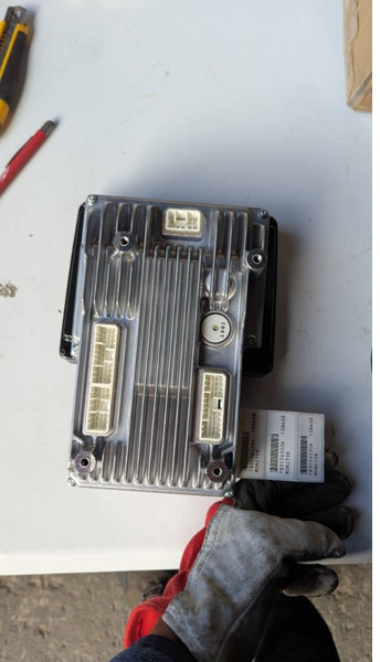 Komatsu PW158-11E0 MONITOR 7835-36-3306 - Układ elektryczny do Maszyn budowlanych: zdjęcie 3 Komatsu PW158-11E0 MONITOR 7835-36-3306 - Układ elektryczny do Maszyn budowlanych: zdjęcie 3