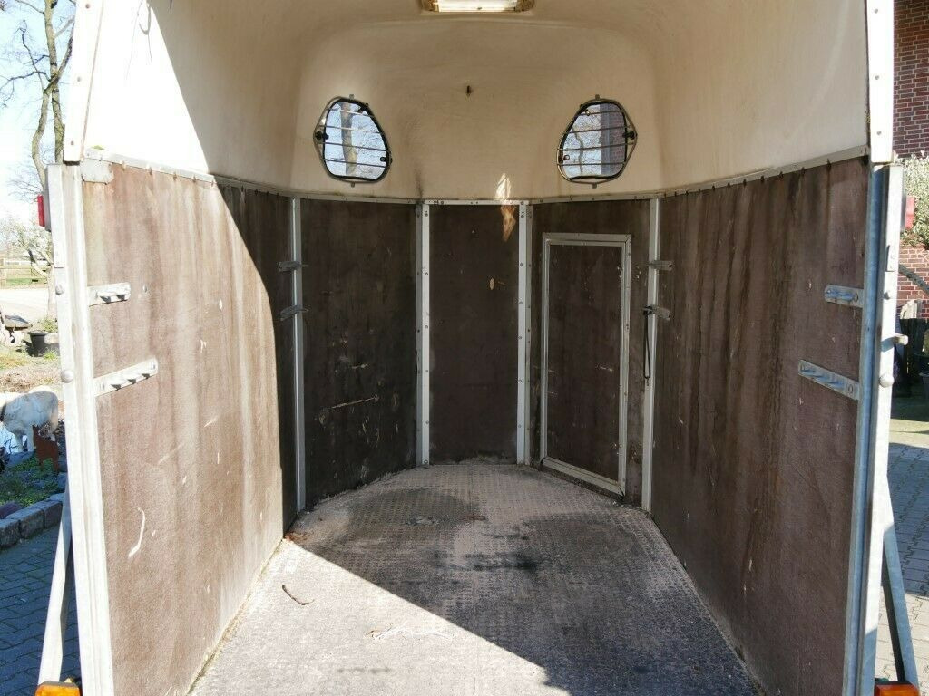 Holz Poly 2 Pferde Holz Poly 2 Pferde - Przyczepa do przewozu koni: zdjęcie 2 Holz Poly 2 Pferde Holz Poly 2 Pferde - Przyczepa do przewozu koni: zdjęcie 2