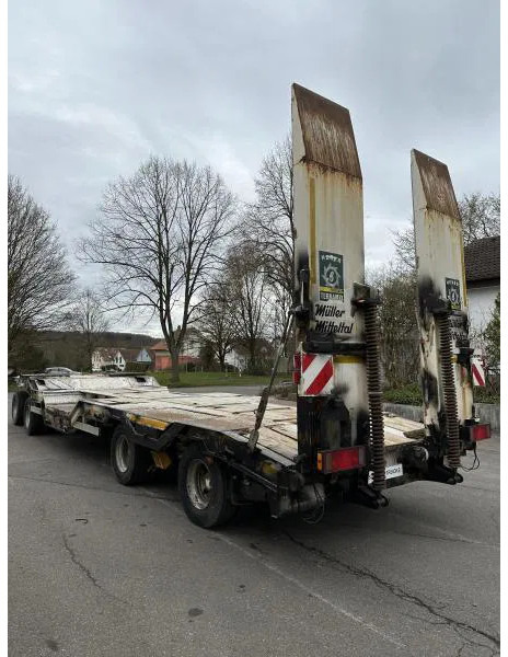 Müller-Mitteltal T4 4-Achs Tieflader Radmulden luftgefedert T4 4-Achs Tieflader Radmulden luftgefedert - Przyczepa niskopodwoziowa: zdjęcie 5 Müller-Mitteltal T4 4-Achs Tieflader Radmulden luftgefedert T4 4-Achs Tieflader Radmulden luftgefedert - Przyczepa niskopodwoziowa: zdjęcie 5