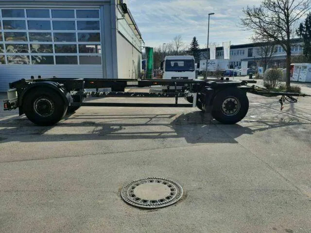 Przyczepa podwozie Schmitz Cargobull 4 x Lafette Standard elox/verzinkt TÜV NEU! 4 x Lafette Standard elox/verzinkt TÜV NEU!: zdjęcie 9 Przyczepa podwozie Schmitz Cargobull 4 x Lafette Standard elox/verzinkt TÜV NEU! 4 x Lafette Standard elox/verzinkt TÜV NEU!: zdjęcie 9