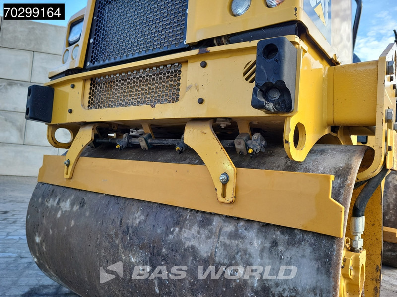 Walec Caterpillar CB2.7: zdjęcie 12