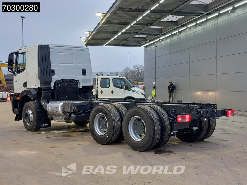Iveco X-Way 500 X-Way 6X4 NEW 6x4 chassis Sleepercab Rear Air suspension Automatic Euro 6 - Samochód ciężarowe pod zabudowę: zdjęcie 2 Iveco X-Way 500 X-Way 6X4 NEW 6x4 chassis Sleepercab Rear Air suspension Automatic Euro 6 - Samochód ciężarowe pod zabudowę: zdjęcie 2