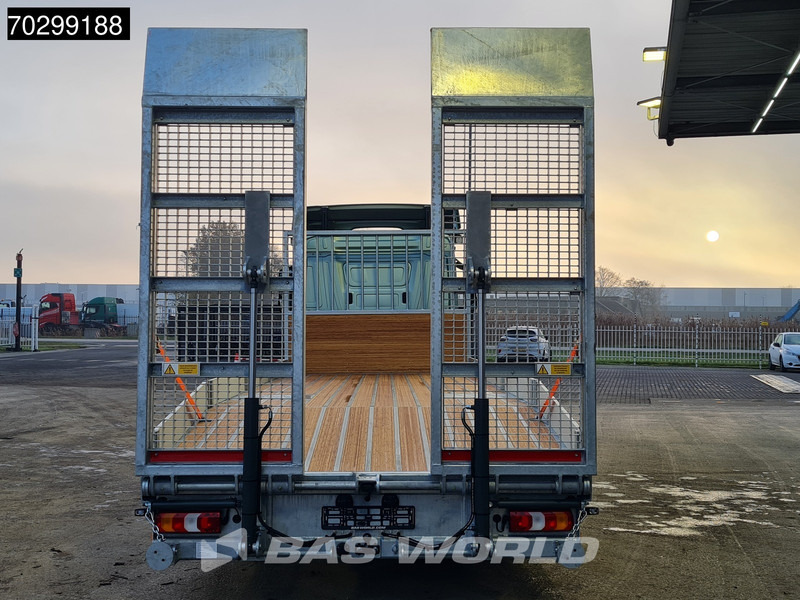 Mercedes-Benz Actros 1827 4X2 NEW! 18tons Machine transporter Oprijwagen Hydraulic ramps Air suspension - Ciężarówka do przewozu samochodów: zdjęcie 3 Mercedes-Benz Actros 1827 4X2 NEW! 18tons Machine transporter Oprijwagen Hydraulic ramps Air suspension - Ciężarówka do przewozu samochodów: zdjęcie 3