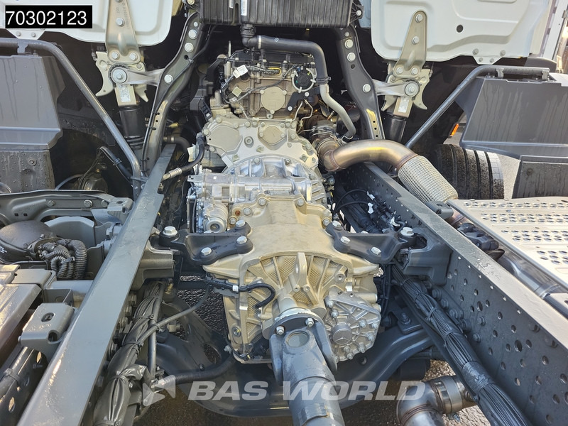 Nowy Samochód ciężarowe pod zabudowę Mercedes-Benz Actros 1827 4X2 NEW 18tons chassis Automatic PPC Cruise control Euro 6: zdjęcie 6 Nowy Samochód ciężarowe pod zabudowę Mercedes-Benz Actros 1827 4X2 NEW 18tons chassis Automatic PPC Cruise control Euro 6: zdjęcie 6