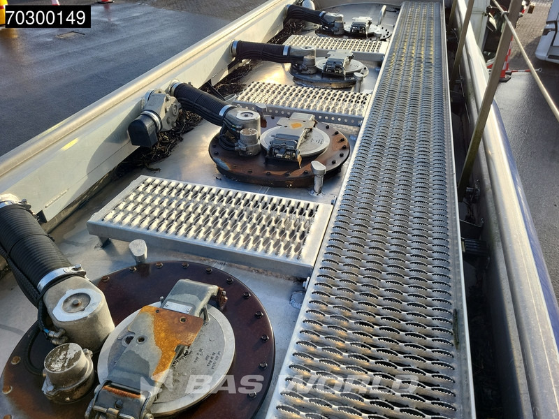 Mercedes-Benz Antos 1824 4X2 13.500Liter Fuel tanker ADR Automatic Euro 6 - Samochód ciężarowy cysterna: zdjęcie 5 Mercedes-Benz Antos 1824 4X2 13.500Liter Fuel tanker ADR Automatic Euro 6 - Samochód ciężarowy cysterna: zdjęcie 5