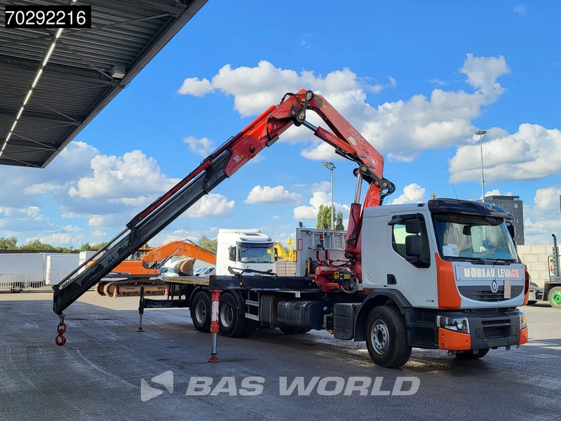 Renault Premium 370 6X2 Fassi F330B.23 Kran Crane Manual Big-Axle Lift-Axle Euro 4 - Samochód ciężarowy skrzyniowy/ Platforma, Samochod ciężarowy z HDS: zdjęcie 5 Renault Premium 370 6X2 Fassi F330B.23 Kran Crane Manual Big-Axle Lift-Axle Euro 4 - Samochód ciężarowy skrzyniowy/ Platforma, Samochod ciężarowy z HDS: zdjęcie 5