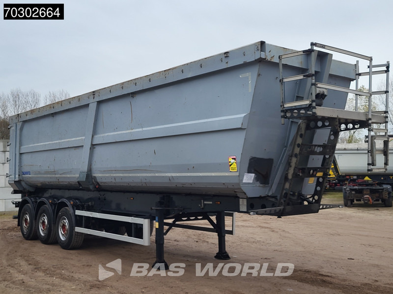 Schmitz Cargobull SGF*S3 3 axles TUV 05/26 Lifting Axle 55m3 - Naczepa wywrotka: zdjęcie 3 Schmitz Cargobull SGF*S3 3 axles TUV 05/26 Lifting Axle 55m3 - Naczepa wywrotka: zdjęcie 3