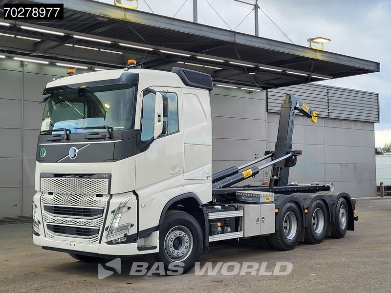 Volvo FH 540 8X4 NEW! HYVA 30-62 Heavy-Duty Lift-Steering Axle Retarder Euro 6 - Ciężarówka hakowiec: zdjęcie 3 Volvo FH 540 8X4 NEW! HYVA 30-62 Heavy-Duty Lift-Steering Axle Retarder Euro 6 - Ciężarówka hakowiec: zdjęcie 3