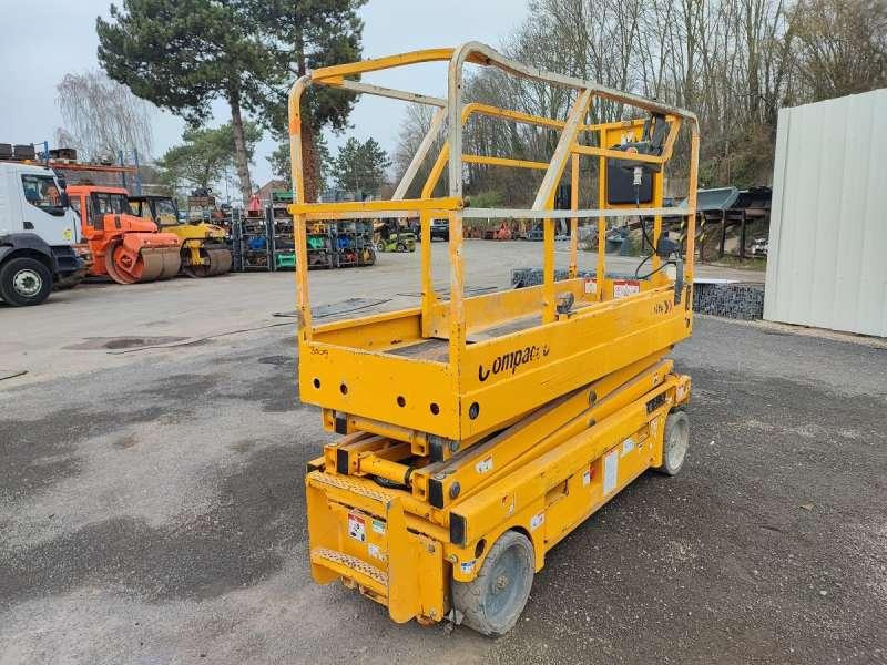 Haulotte CISEAUX COMPACT 8 - Podnośnik masztowy: zdjęcie 3 Haulotte CISEAUX COMPACT 8 - Podnośnik masztowy: zdjęcie 3