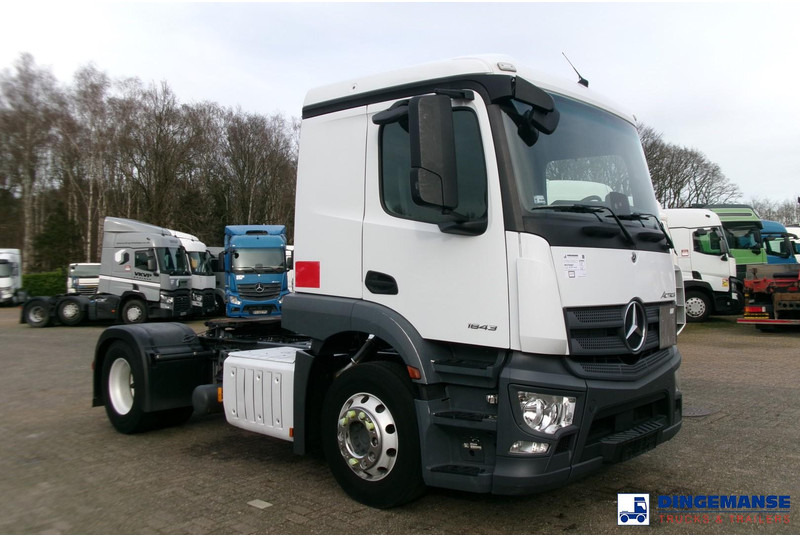 Mercedes-Benz Actros 1843 4x2 Euro 6 / ADR + PTO - Ciągnik siodłowy: zdjęcie 2 Mercedes-Benz Actros 1843 4x2 Euro 6 / ADR + PTO - Ciągnik siodłowy: zdjęcie 2