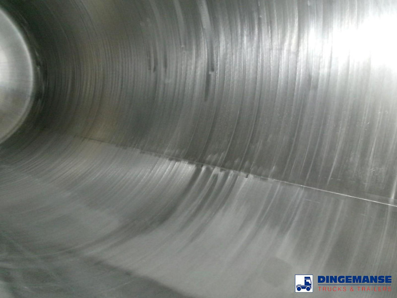 Naczepa cysterna Clayton Food tank inox 30 m3 / 1 comp: zdjęcie 8 Naczepa cysterna Clayton Food tank inox 30 m3 / 1 comp: zdjęcie 8