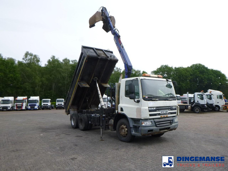 DAF CF 75.310 6x4 RHD tipper + HMF 1144 K-1 + grapple - Samochod ciężarowy z HDS: zdjęcie 2 DAF CF 75.310 6x4 RHD tipper + HMF 1144 K-1 + grapple - Samochod ciężarowy z HDS: zdjęcie 2