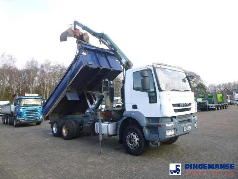 Iveco AD260T33 6X4 RHD tipper + HMF crane - Samochod ciężarowy z HDS: zdjęcie 2 Iveco AD260T33 6X4 RHD tipper + HMF crane - Samochod ciężarowy z HDS: zdjęcie 2