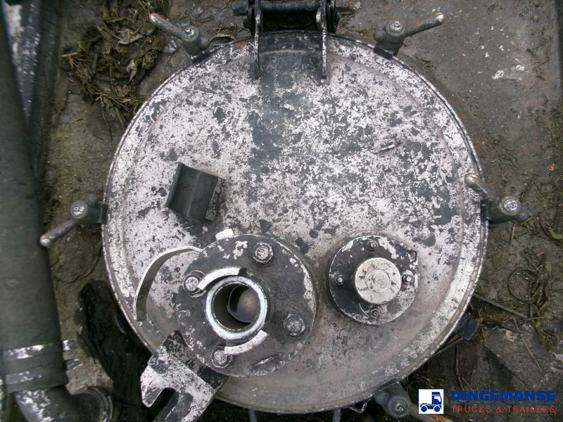 Naczepa cysterna Magyar Bitumen tank inox 32 m3 / 1 comp: zdjęcie 15 Naczepa cysterna Magyar Bitumen tank inox 32 m3 / 1 comp: zdjęcie 15