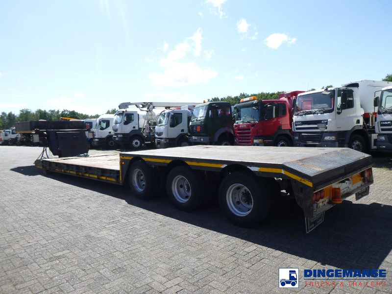 Nooteboom 3-axle lowbed trailer 33 t / extendable 8.5 m - Naczepa niskopodwoziowa: zdjęcie 3 Nooteboom 3-axle lowbed trailer 33 t / extendable 8.5 m - Naczepa niskopodwoziowa: zdjęcie 3