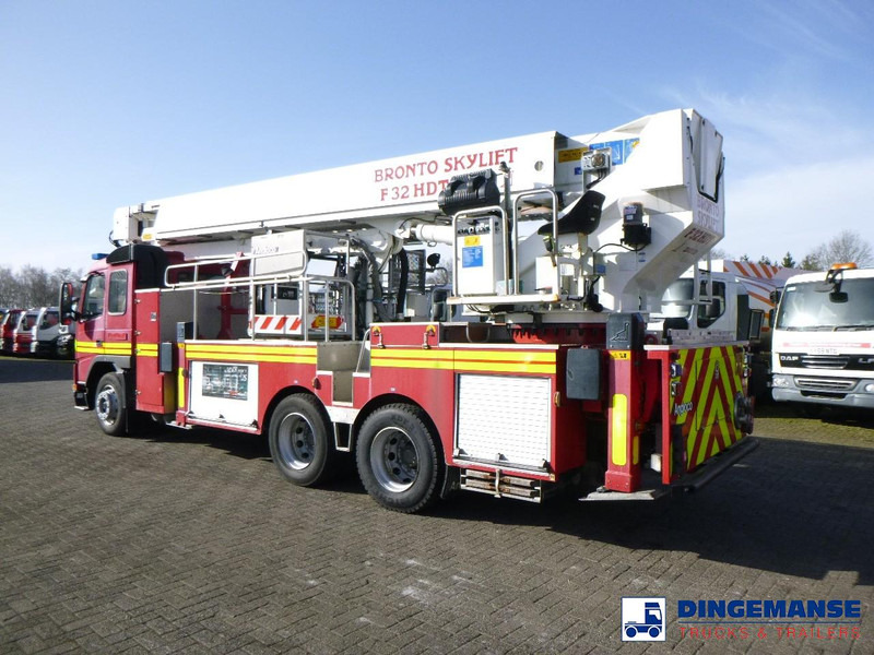 Volvo FM12 6x4 RHD Bronto Skylift F32HDT Angloco fire truck - Samochód pożarniczy: zdjęcie 3 Volvo FM12 6x4 RHD Bronto Skylift F32HDT Angloco fire truck - Samochód pożarniczy: zdjęcie 3