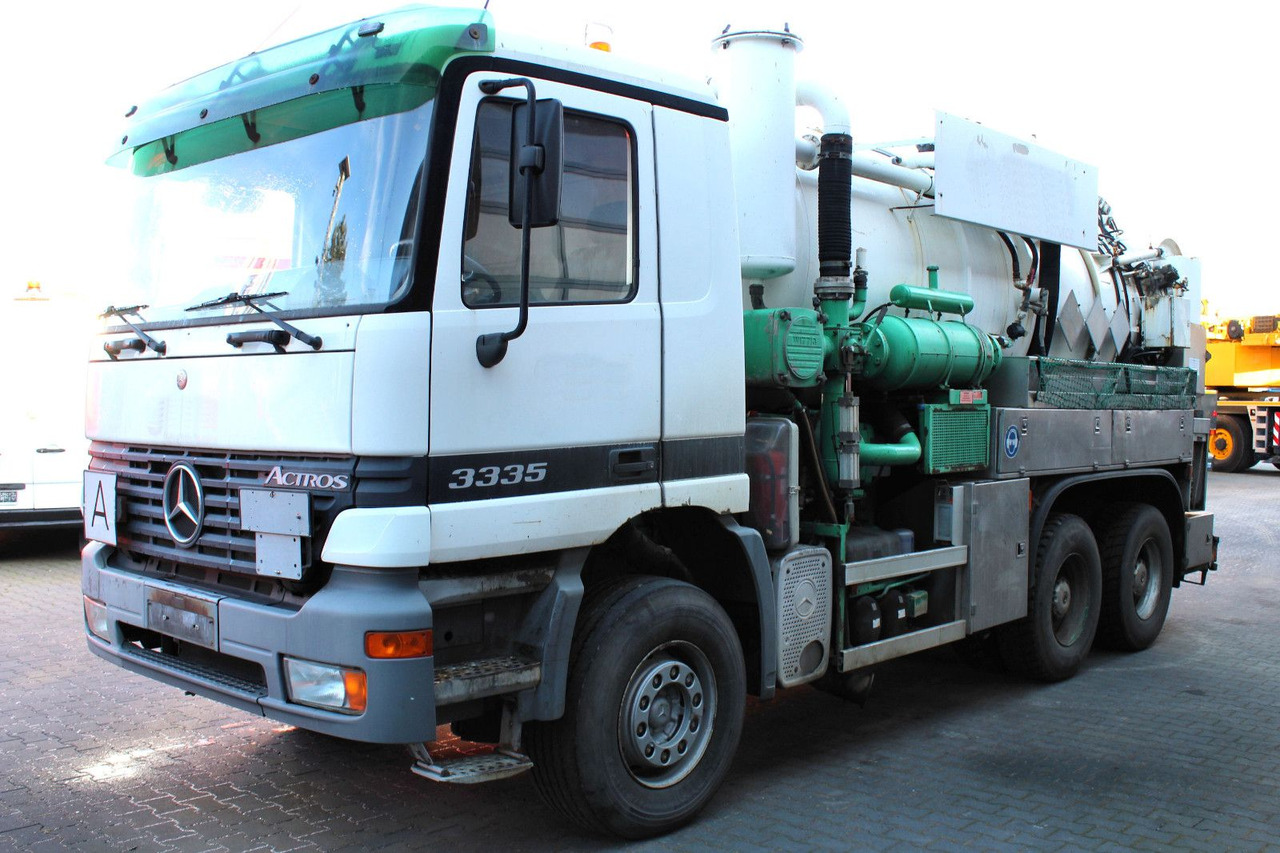 Mercedes-Benz Actros 3335 6x4 Kroll 13m³ HD-Kombi ADR/GGVS V2A - Samochód asenizacyjny: zdjęcie 4 Mercedes-Benz Actros 3335 6x4 Kroll 13m³ HD-Kombi ADR/GGVS V2A - Samochód asenizacyjny: zdjęcie 4