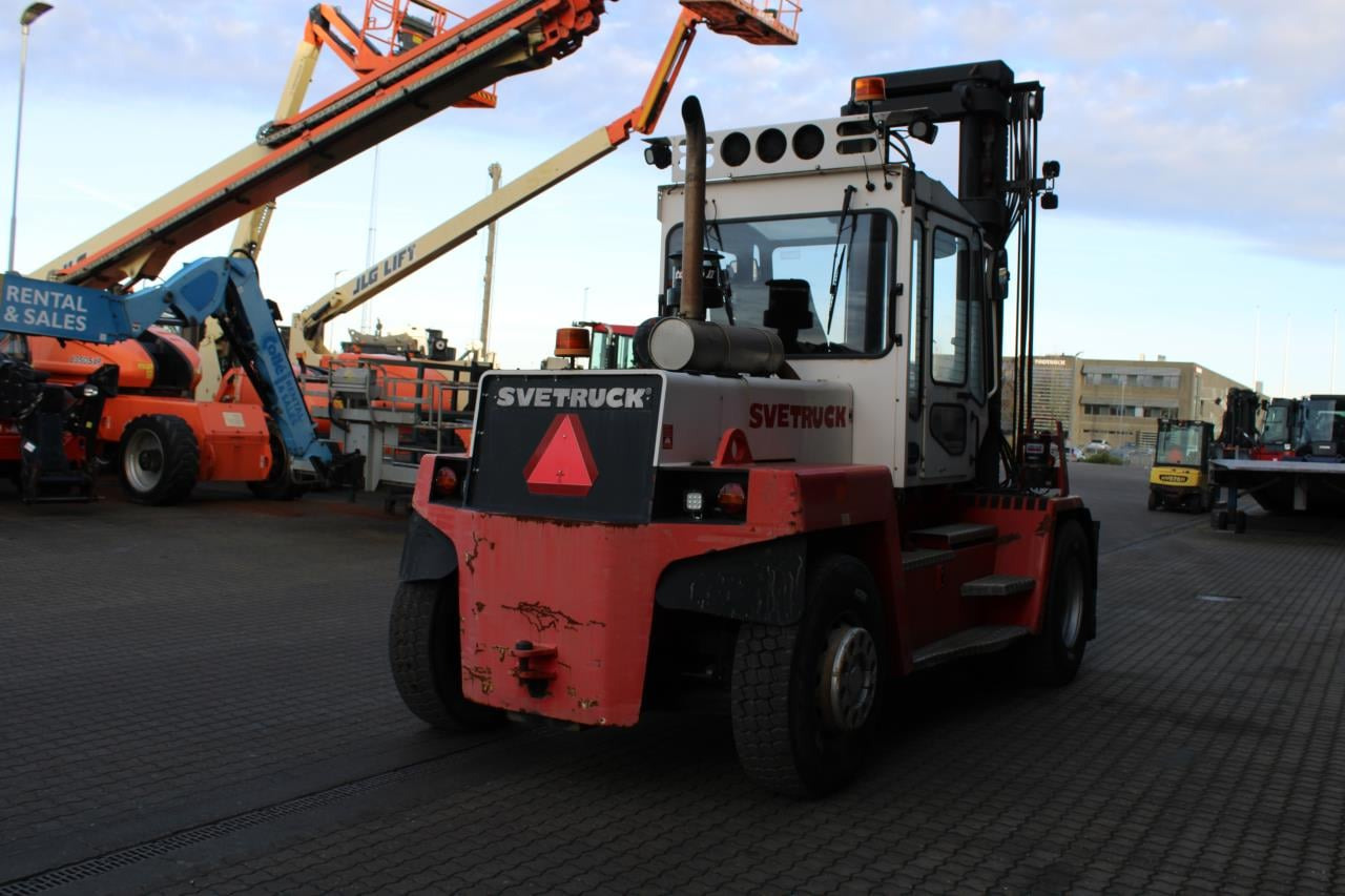 SveTruck 13660 - Wózek widłowy diesel: zdjęcie 3 SveTruck 13660 - Wózek widłowy diesel: zdjęcie 3