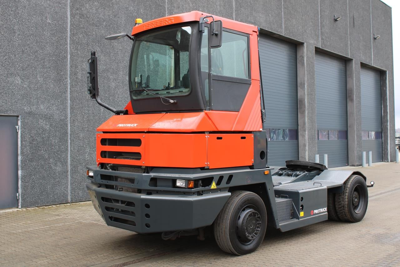 Terberg RT222 - Wózek terminalowy: zdjęcie 2 Terberg RT222 - Wózek terminalowy: zdjęcie 2