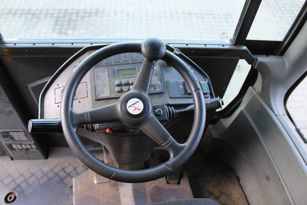 Terberg RT282 - Wózek terminalowy: zdjęcie 4 Terberg RT282 - Wózek terminalowy: zdjęcie 4