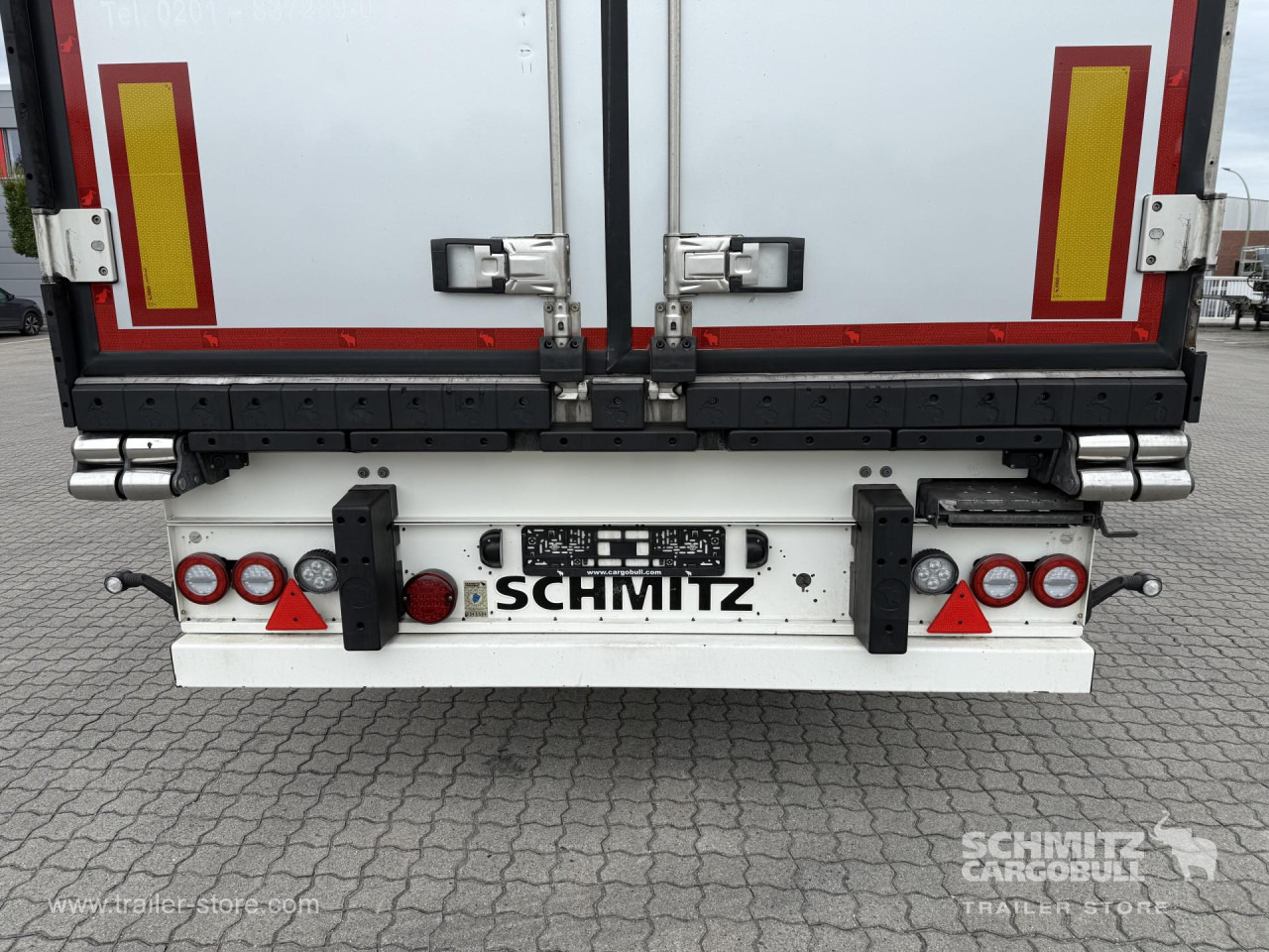 SCHMITZ Auflieger Tiefkühler Multitemp - Naczepa izotermiczna: zdjęcie 2 SCHMITZ Auflieger Tiefkühler Multitemp - Naczepa izotermiczna: zdjęcie 2