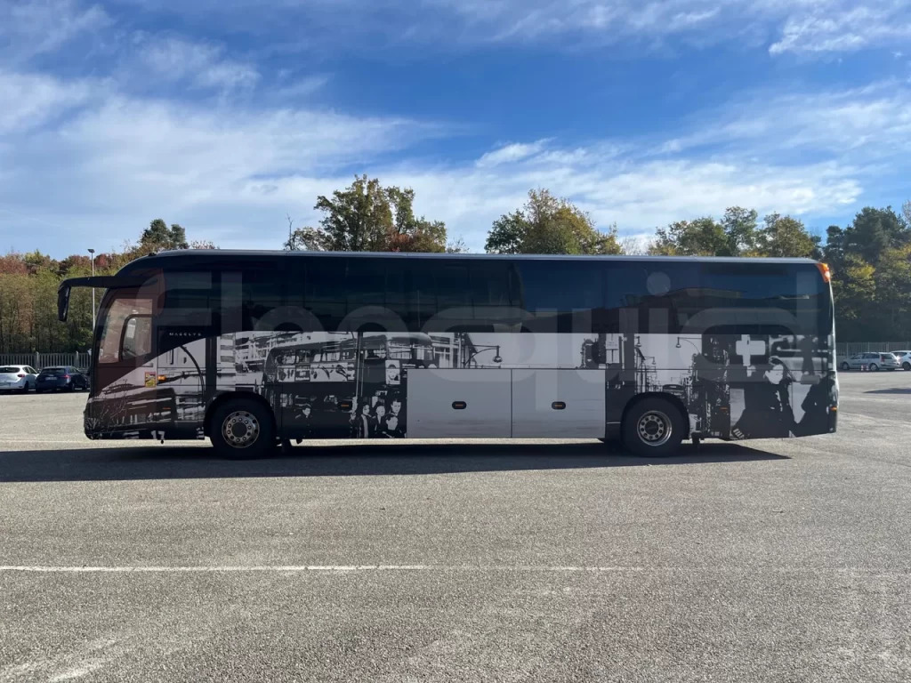 N.1 IVECO MAGELYS – Anno 2016 - Turystyczny autobus: zdjęcie 1 N.1 IVECO MAGELYS – Anno 2016 - Turystyczny autobus: zdjęcie 1