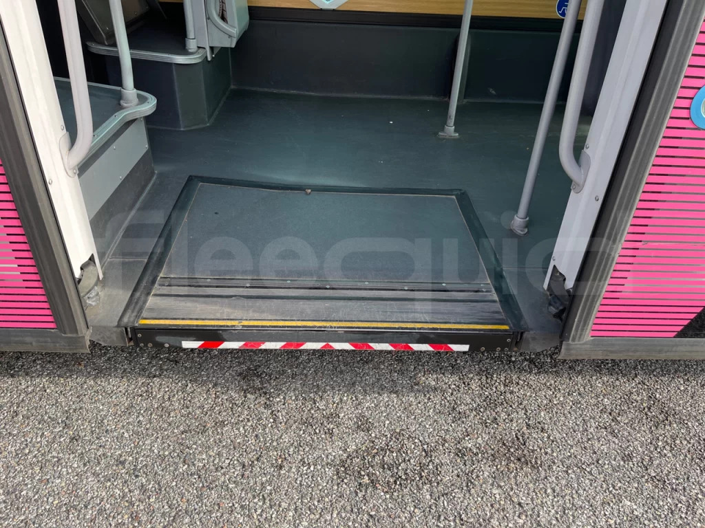 Miejski autobus N.2 IVECO HEULIEZ GX 127: zdjęcie 6