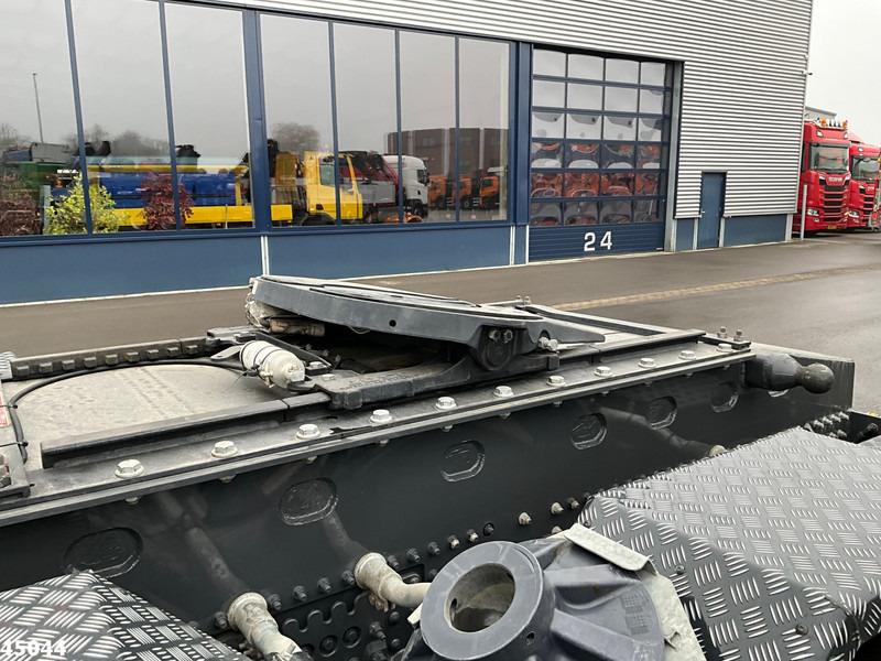 Volvo FH 540 8x2 Fassi 145 Tonmeter laadkraan + Fly-JIb Just 7.187 Km! Demo voertuig! - Ciągnik siodłowy: zdjęcie 5 Volvo FH 540 8x2 Fassi 145 Tonmeter laadkraan + Fly-JIb Just 7.187 Km! Demo voertuig! - Ciągnik siodłowy: zdjęcie 5