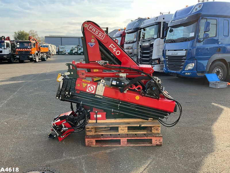 FASSI DEMO 4 Tonmeter laadkraan Laadkraan - Żuraw przeładunkowy: zdjęcie 4 FASSI DEMO 4 Tonmeter laadkraan Laadkraan - Żuraw przeładunkowy: zdjęcie 4