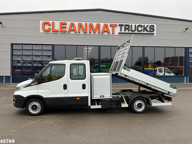 Iveco Daily 35S17D Kipper 7 persoons Just 95.281 km! - Wywrotka: zdjęcie 1 Iveco Daily 35S17D Kipper 7 persoons Just 95.281 km! - Wywrotka: zdjęcie 1