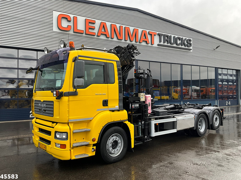MAN TGA 26.360 Hiab 16 Tonmeter laadkraan - Ciężarówka hakowiec, Samochod ciężarowy z HDS: zdjęcie 2 MAN TGA 26.360 Hiab 16 Tonmeter laadkraan - Ciężarówka hakowiec, Samochod ciężarowy z HDS: zdjęcie 2
