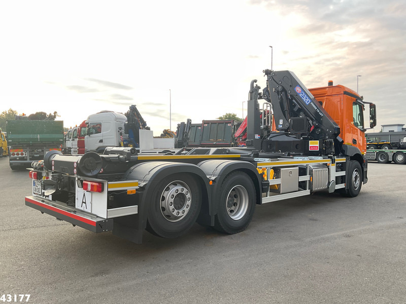 Mercedes-Benz Actros 2643 Euro 6 HMF 23 Tonmeter laadkraan - Ciężarówka hakowiec, Samochod ciężarowy z HDS: zdjęcie 5 Mercedes-Benz Actros 2643 Euro 6 HMF 23 Tonmeter laadkraan - Ciężarówka hakowiec, Samochod ciężarowy z HDS: zdjęcie 5