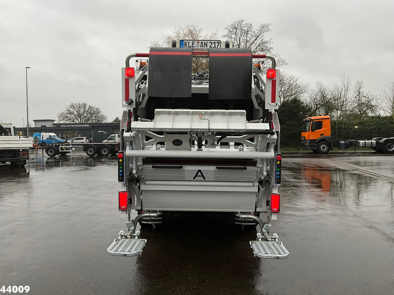 Mitsubishi Canter 9C18 Zoeller 7m³ - Śmieciarka: zdjęcie 4 Mitsubishi Canter 9C18 Zoeller 7m³ - Śmieciarka: zdjęcie 4