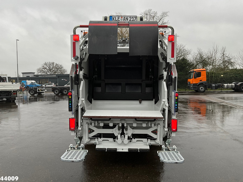 Mitsubishi Canter 9C18 Zoeller 7m³ - Śmieciarka: zdjęcie 3 Mitsubishi Canter 9C18 Zoeller 7m³ - Śmieciarka: zdjęcie 3