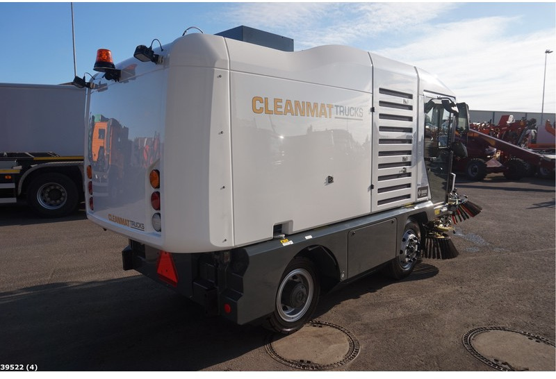 Ravo 540 CD with 3-rd brush - Zamiatarka uliczna: zdjęcie 3 Ravo 540 CD with 3-rd brush - Zamiatarka uliczna: zdjęcie 3