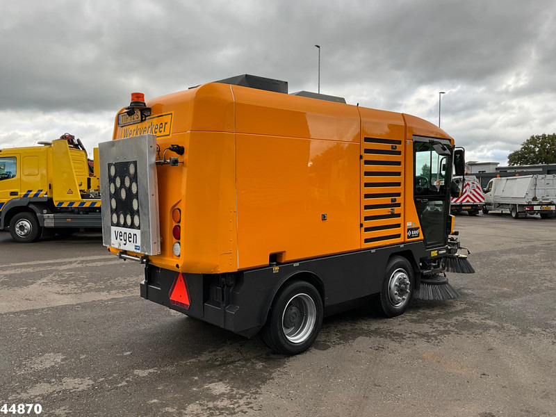 Ravo 540 with 3-rd brush Ravo 540 with 3-rd brush: zdjęcie 6 Ravo 540 with 3-rd brush Ravo 540 with 3-rd brush: zdjęcie 6