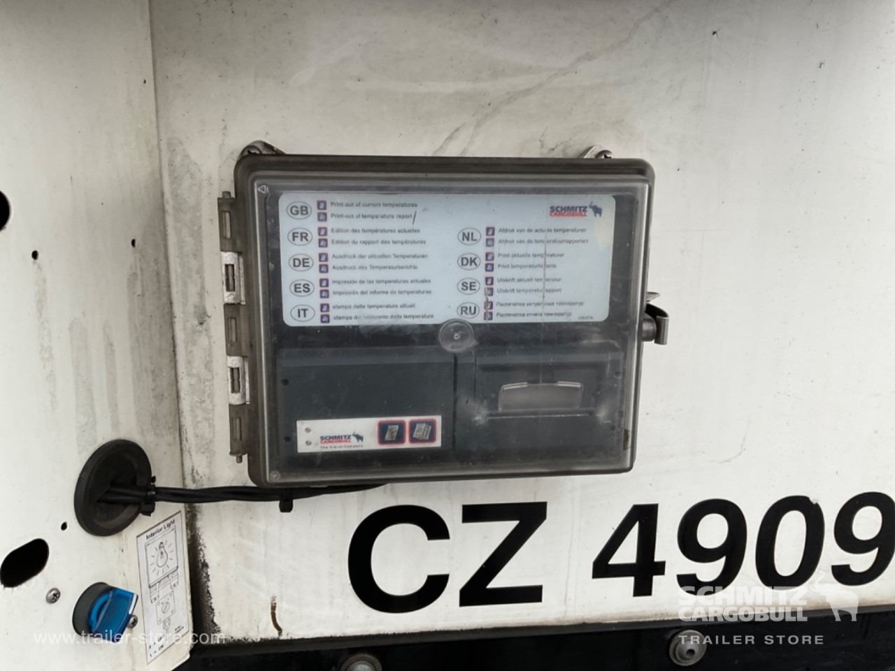 SCHMITZ Reefer Multitemp Double deck - Naczepa izotermiczna: zdjęcie 2 SCHMITZ Reefer Multitemp Double deck - Naczepa izotermiczna: zdjęcie 2