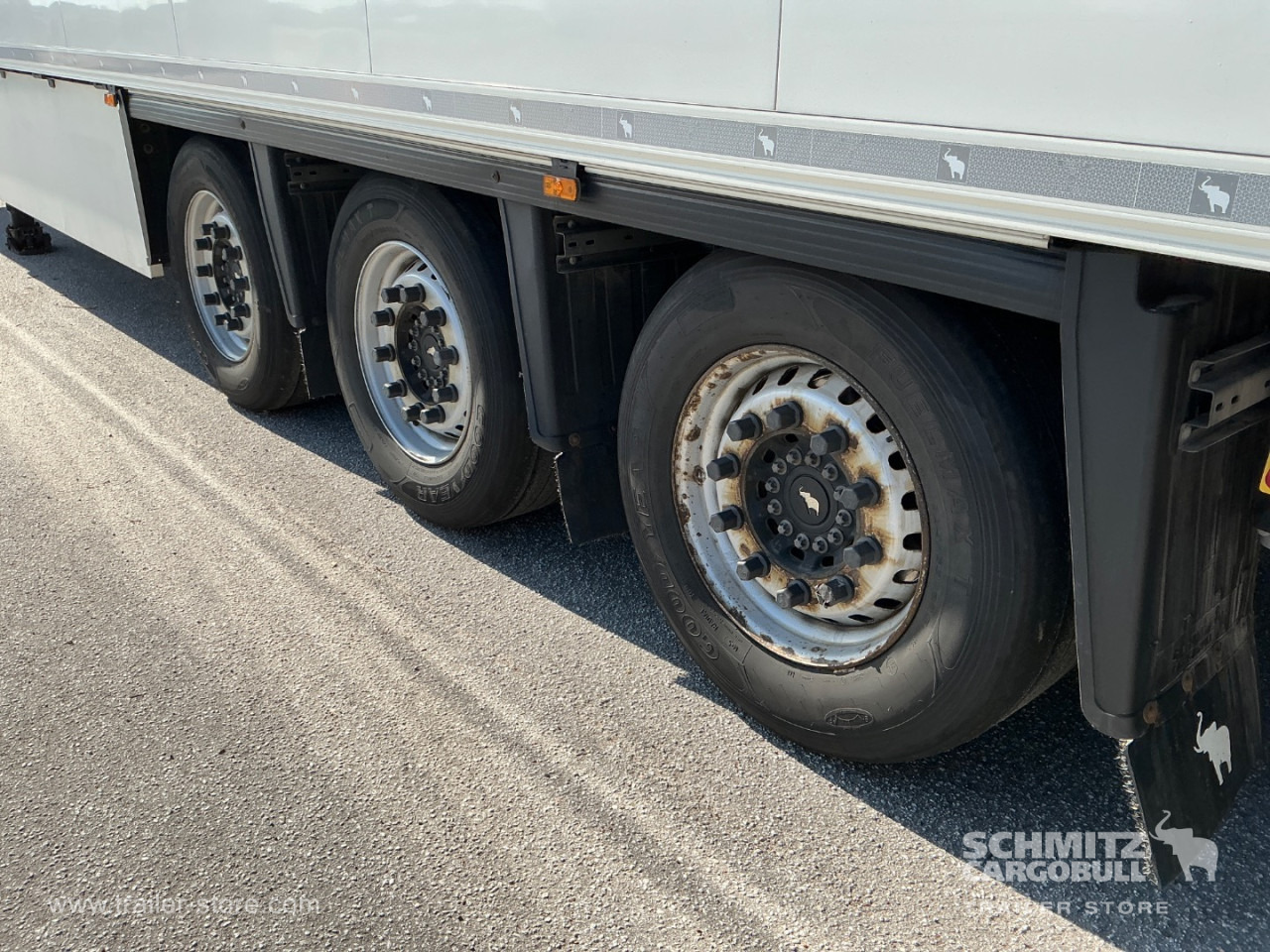 SCHMITZ Reefer Multitemp Double deck - Naczepa izotermiczna: zdjęcie 5 SCHMITZ Reefer Multitemp Double deck - Naczepa izotermiczna: zdjęcie 5