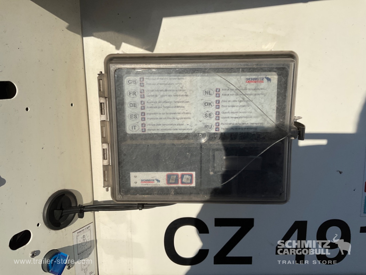 SCHMITZ Reefer Multitemp Double deck - Naczepa izotermiczna: zdjęcie 2 SCHMITZ Reefer Multitemp Double deck - Naczepa izotermiczna: zdjęcie 2