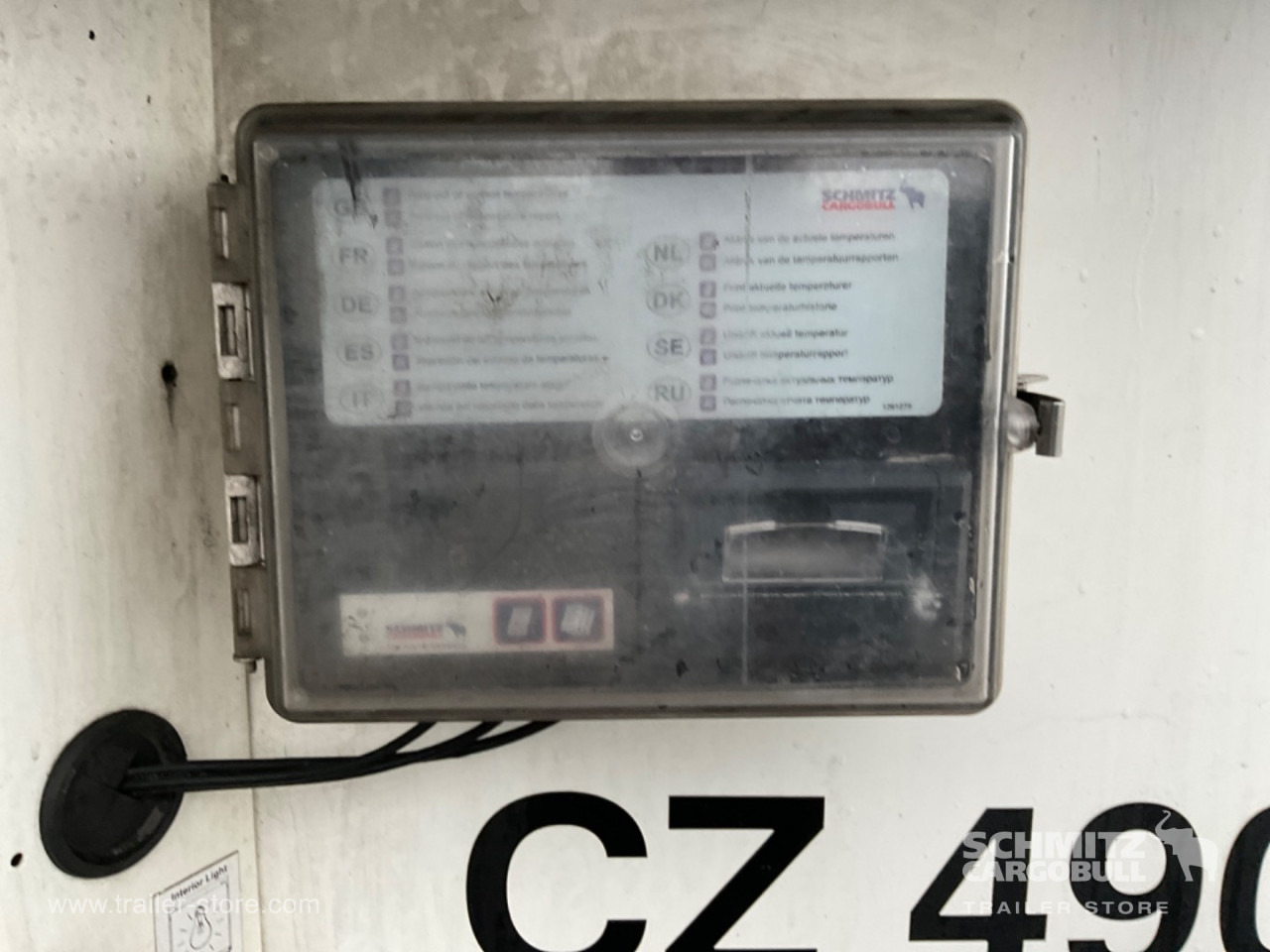 SCHMITZ Reefer Multitemp Double deck - Naczepa izotermiczna: zdjęcie 3 SCHMITZ Reefer Multitemp Double deck - Naczepa izotermiczna: zdjęcie 3