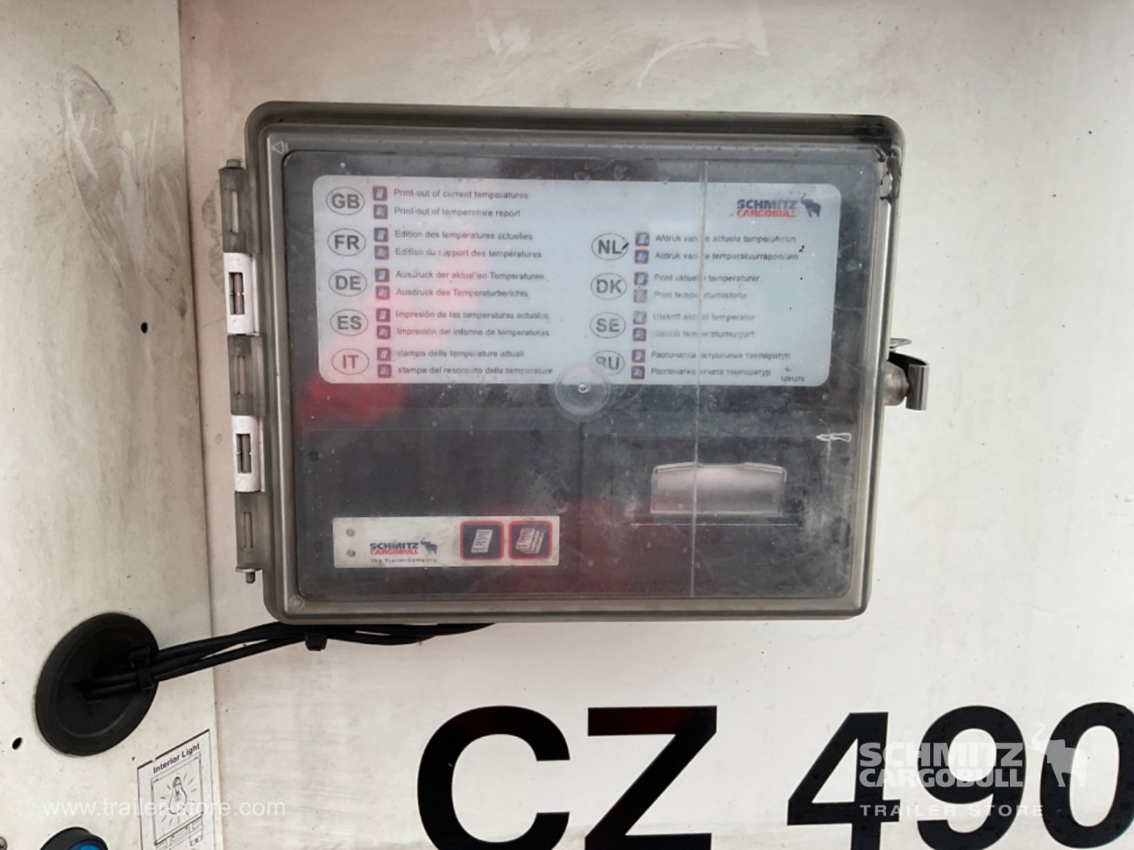 SCHMITZ Reefer Multitemp Double deck - Naczepa izotermiczna: zdjęcie 2 SCHMITZ Reefer Multitemp Double deck - Naczepa izotermiczna: zdjęcie 2